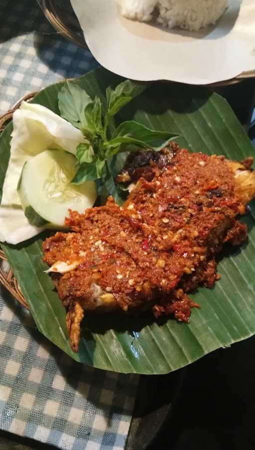 Ayam Bakar Dan Geprek Ma' Ephon ꧋ꦄꦪꦩꦧꦏꦣꦤꦒꦥꦏꦩ'ꦄꦥꦲꦤ 2