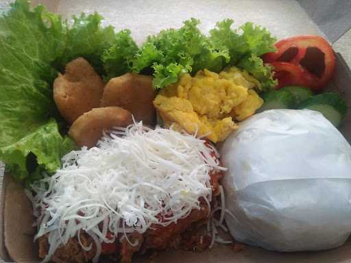 Ayam Geprek Ijo Lumut 4