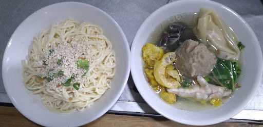 Mie Baso Restorja Cikambuy 2