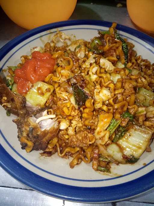 Nasi Goreng Chimaju 3