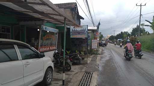 Rumah Makan Padang Arga Tanjung 4