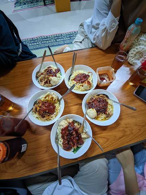 Mie Ayam Baso Cinta 1