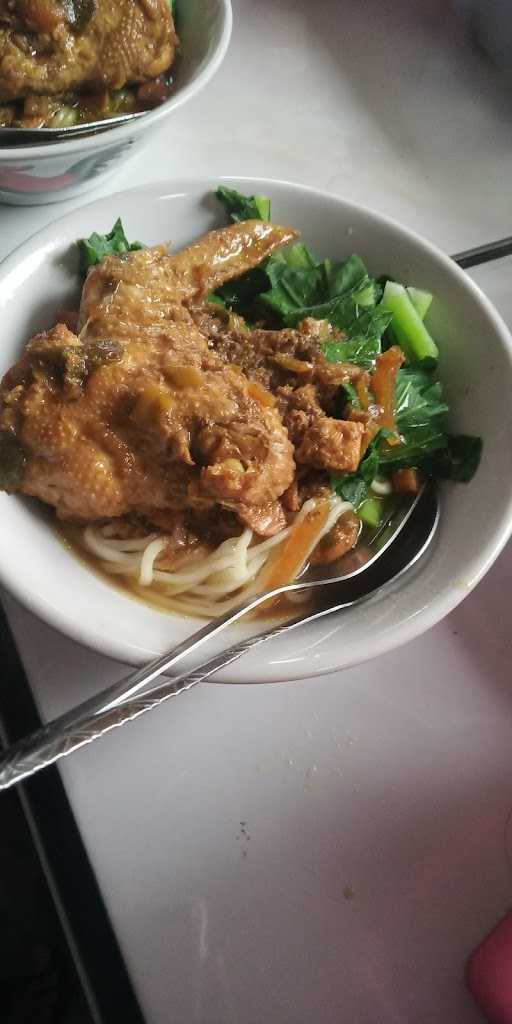 Mie Baso & Mie Ayam Mandalika 2