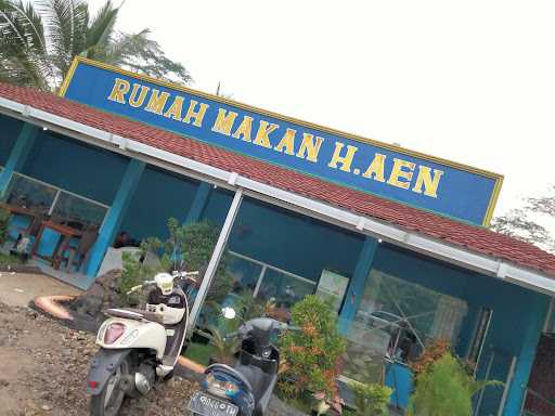 Rumah Makan H.Aen 10