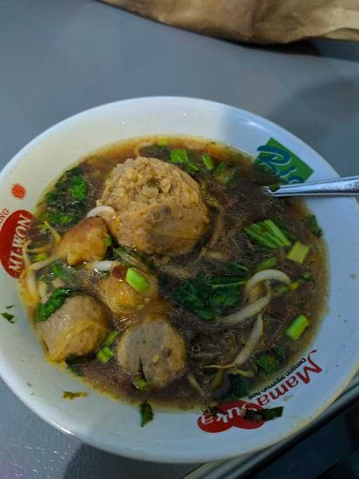 Warung Mie Ayam & Bakso Solo Lariso 3