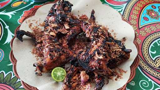 Ayam Bakar & Goreng Sindang Sono 2