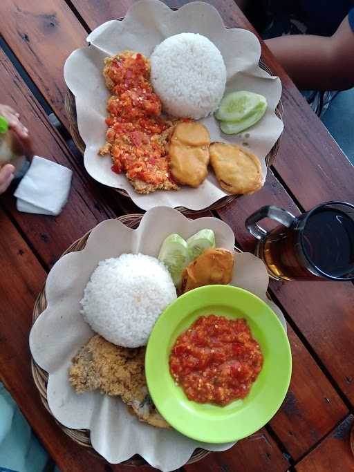 Ayam Geprek Sibungsu 2