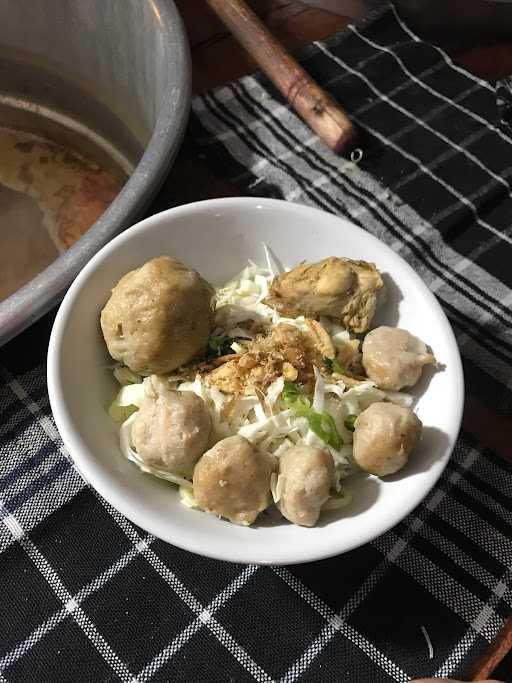 Bakso Si Ronyok(Sijerit) 3