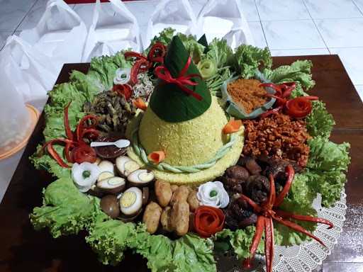 Nasi Kuning Ibu Asep 1