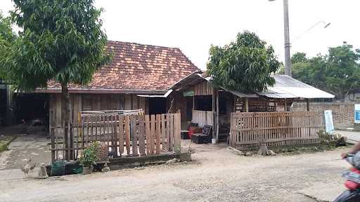 Warung Kopi Mbah Pat 4