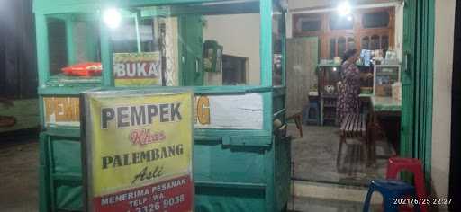 Pempek Palembang Pak Yono 3