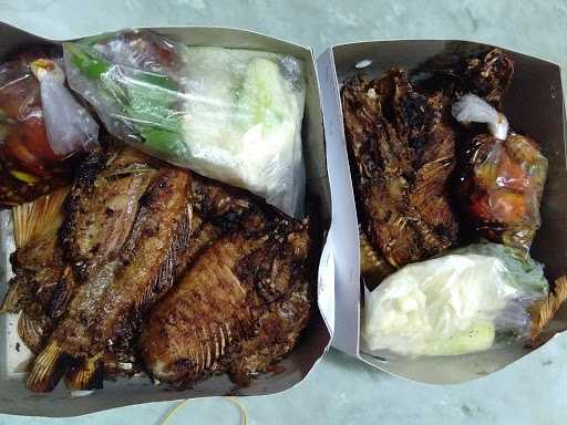 Resto Ikan Bakar Pak Sahid 4