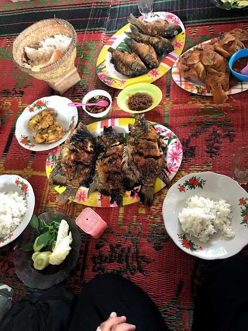 Rumah Makan Tegar 1