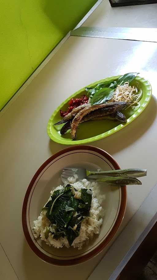 Warung Makan Gemah Ripah 10