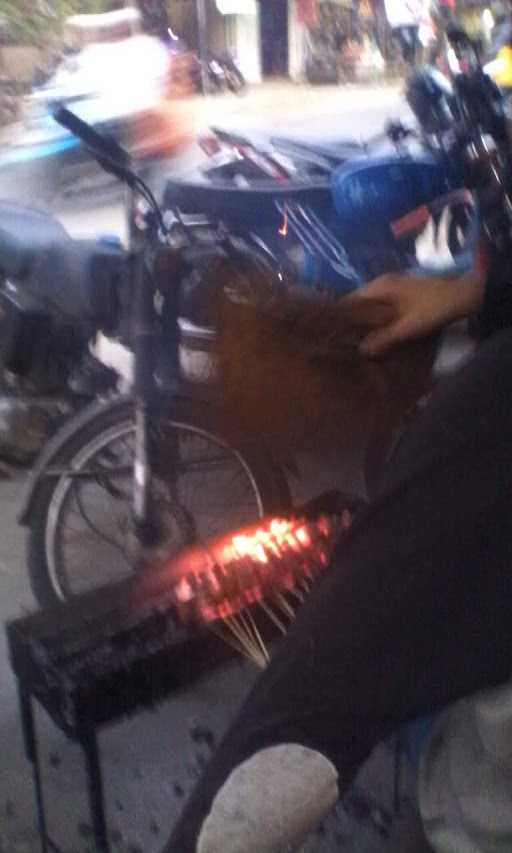 Warung Sate Mak Ngaini 2