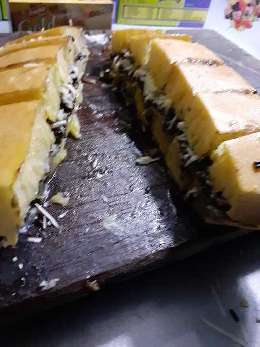 Takasimura Martabak Manis 4