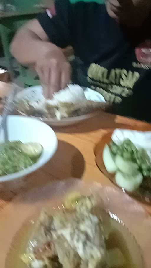 Warung Makan BetawiMpo Wulan 3