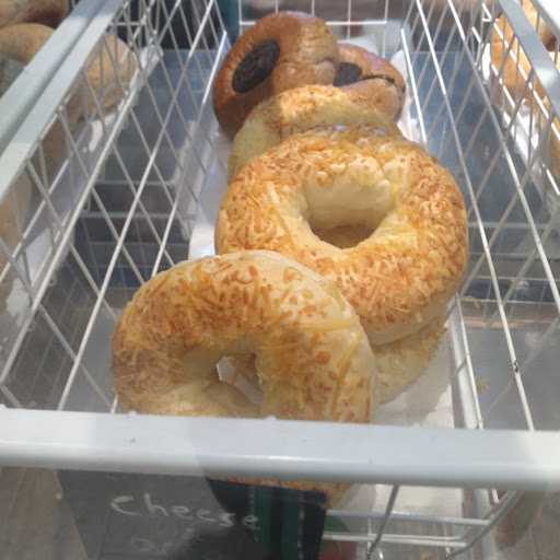 Mad Bagel - Scbd 5