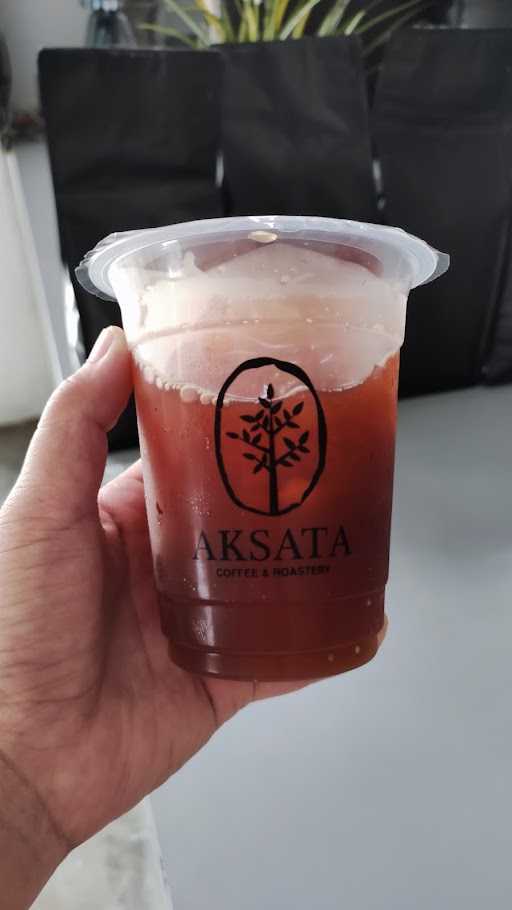 Aksata Coffee & Roastery 5