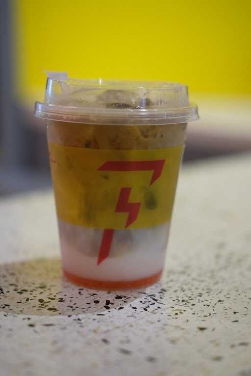 Flash Coffee - Pacific Place 9