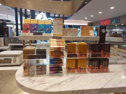 Godiva - Plaza Senayan 8