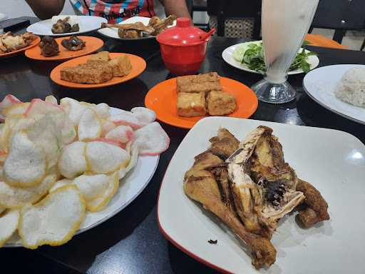 Ayam Goreng Berkah 10