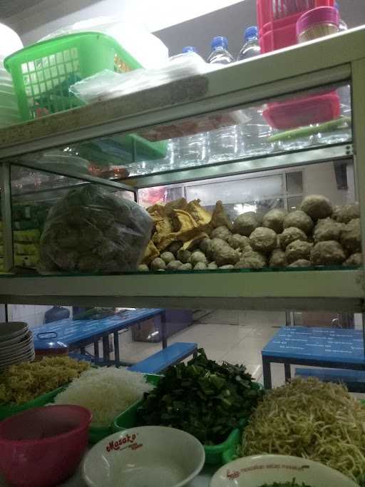 Bakso & Mie Ayam Mama Linda 7