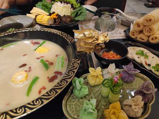 Chong Qing Hot Pot - Pim 3 (Pondok Indah Mall 3) 9