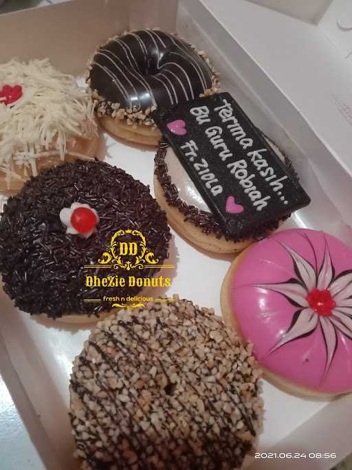 Dhezie Donuts 2