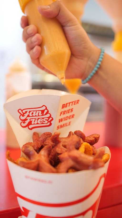 Fan Fries - SCBD Park 6