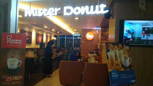 Mister Donut 9