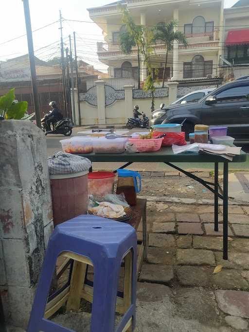 Nasi Uduk & Ketupat Sayur Mama Rasya 3