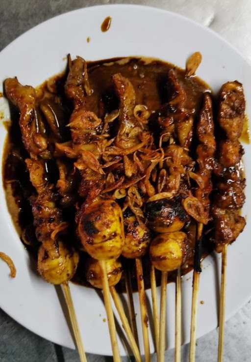 Sate Madura H. Husain Ridho'I, Blok S 5