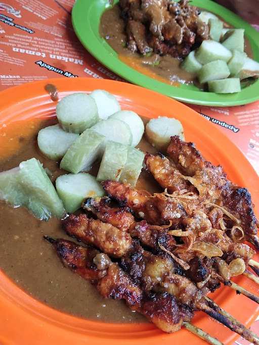 Sate Madura H. Husain Ridho'I, Blok S 6