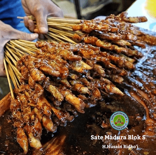 Sate Madura H. Husain Ridho'I, Blok S 4