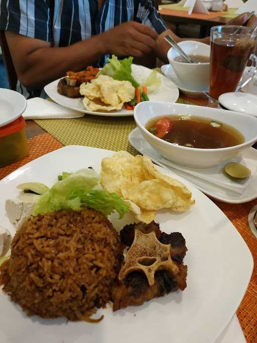 Sop Buntut Bogor Cafe - Pacific Place 8
