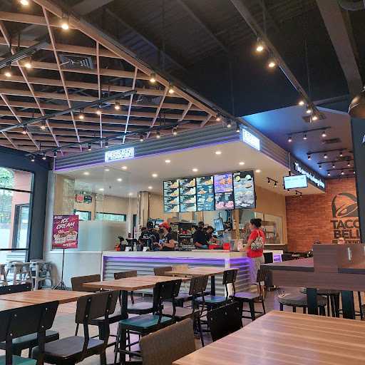 Taco Bell - Senopati 8