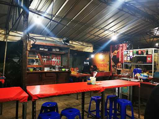 Warung Bu Vesti Barito 4