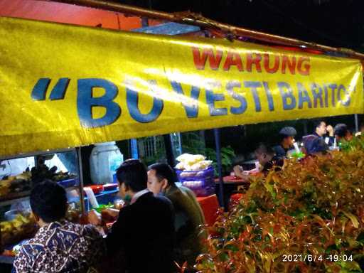 Warung Bu Vesti Barito 6