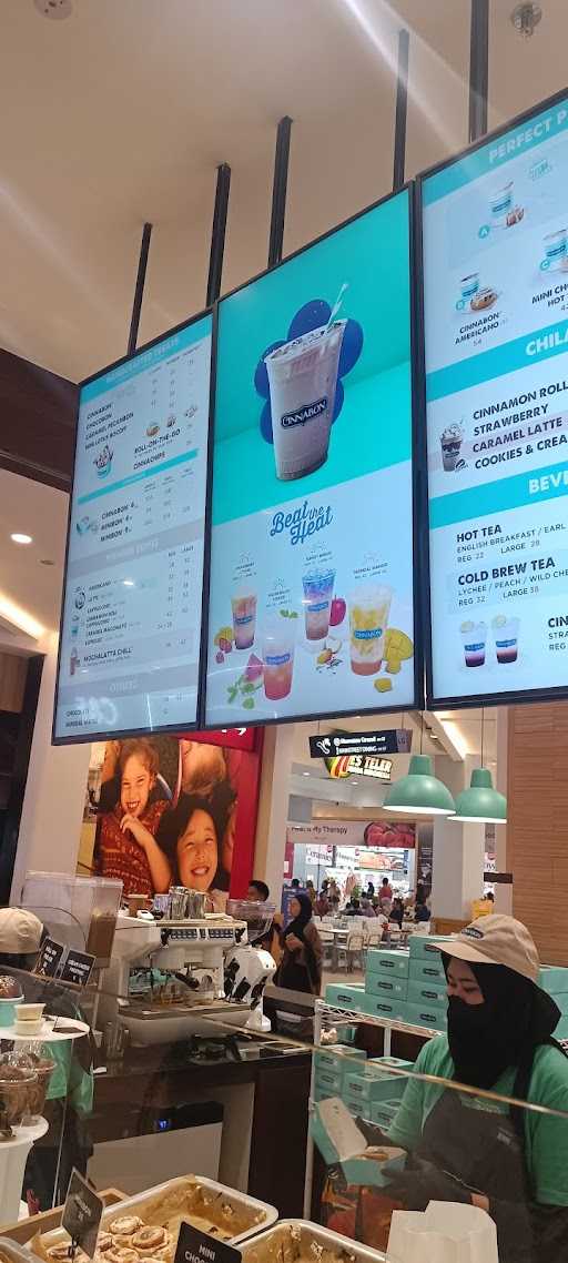 Cinnabon Gandaria City 4