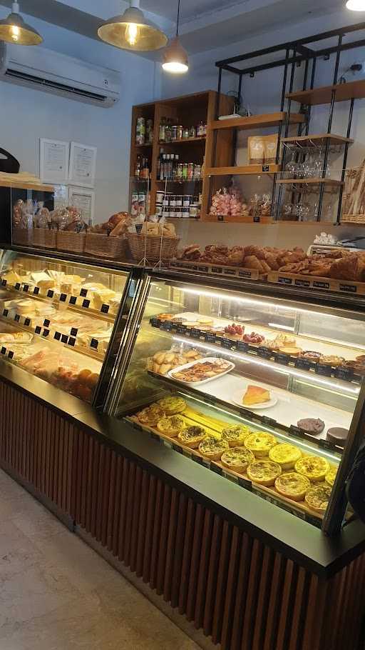 Levant Boulangerie Et Patisserie 7