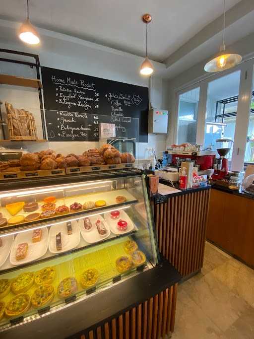 Levant Boulangerie Et Patisserie 9