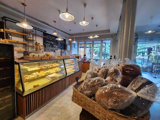 Levant Boulangerie Et Patisserie 10