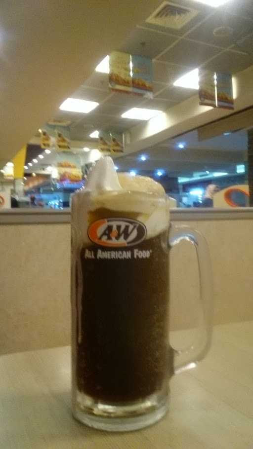 A & W Restaurant Poins Square 3