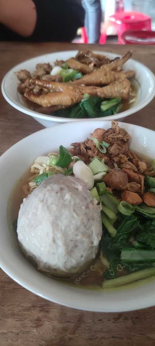 Mie Ayam Bakso Agung 4