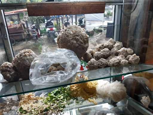 Bakso Mie Ayam Anasuka 7