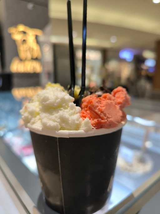 Latteria Gelato, Pim 2 5