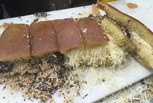 Martabak 777 Sb Ciledug 6