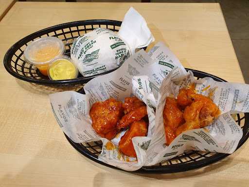 Wingstop - Gandaria City 7