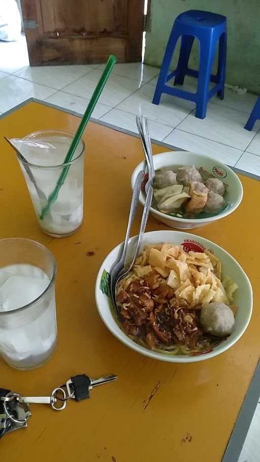 Bakso Maknyuss Kedanyang 7